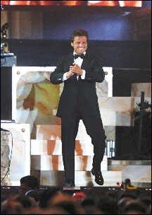 Luis Miguel en el Estadio Azteca 2002