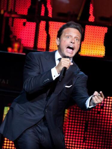 luis-miguel-las-vegas-2009 10