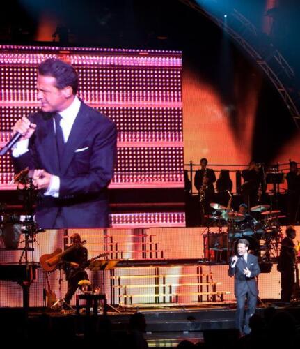 luis-miguel-las-vegas-2009 11